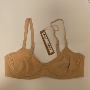 SKIMS Mica Fits Everybody Unlined Demi Bra 32A